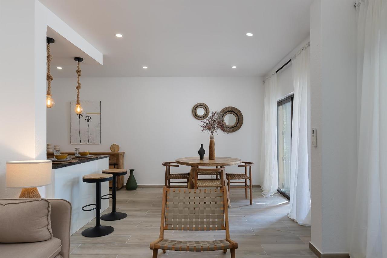 Amazing Beach House With Balcony Lagos Extérieur photo